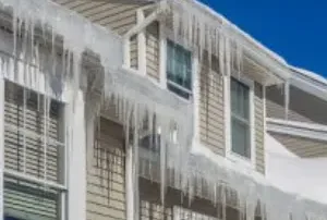 Ice Dam Problem on the Roof: Causes and Solutions